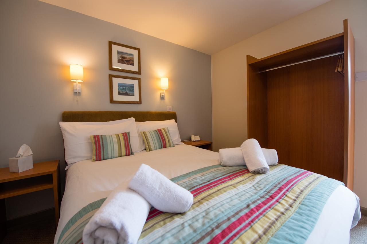 Monachty Hotel Aberaeron Esterno foto