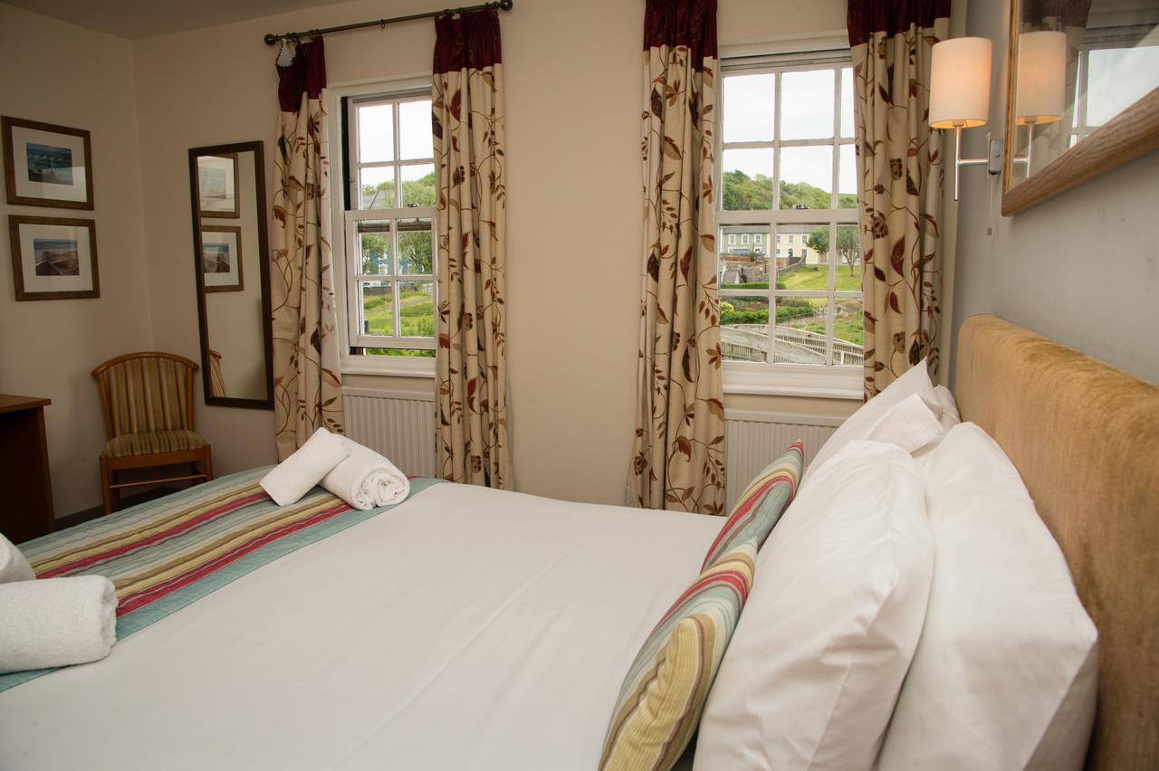 Monachty Hotel Aberaeron Esterno foto
