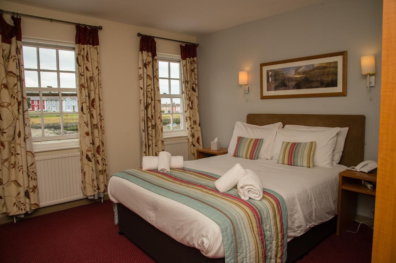 Monachty Hotel Aberaeron Esterno foto